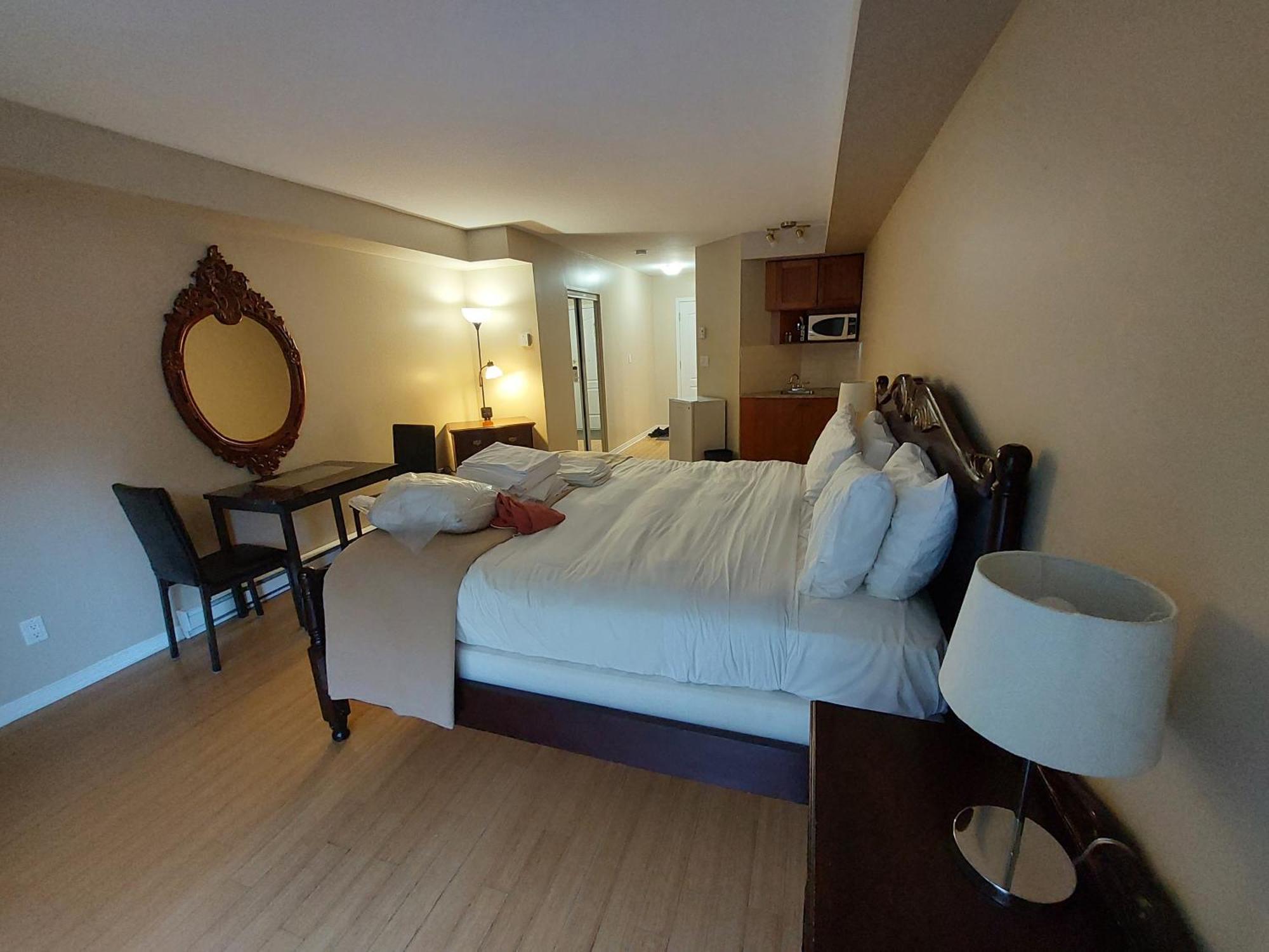 Studio-Hotel Villegiature Saint-Sauveur Piedmont Bagian luar foto