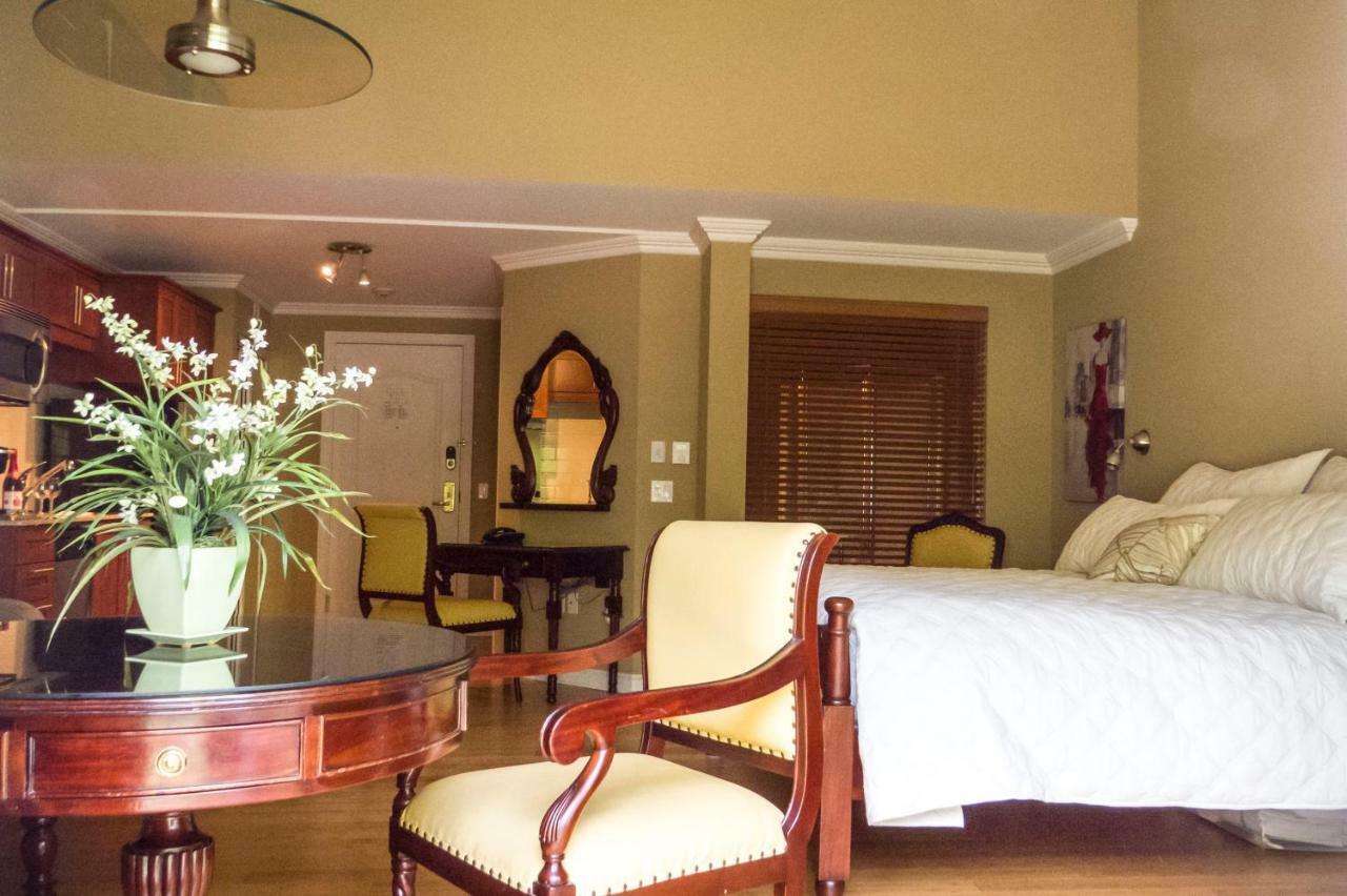 Studio-Hotel Villegiature Saint-Sauveur Piedmont Bagian luar foto